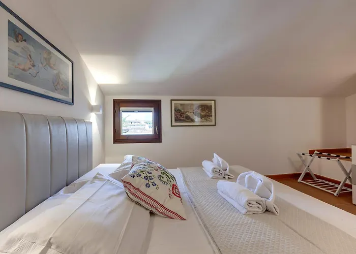 Poggio Imperiale Apartment By Mamo Florence